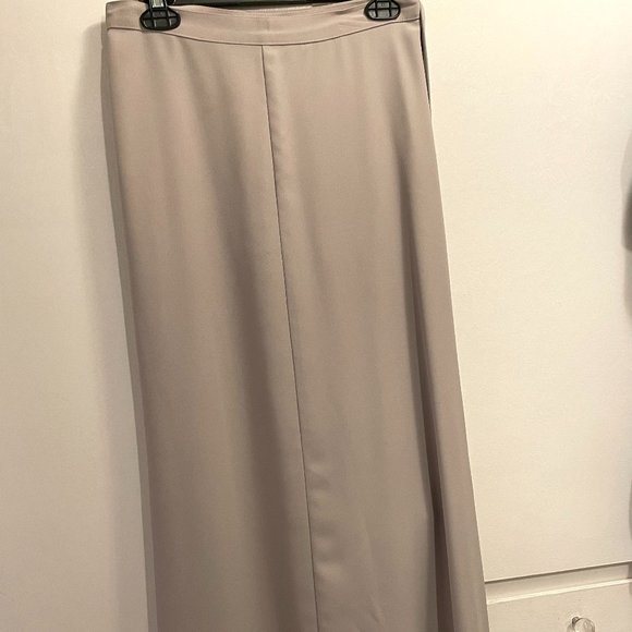 Louis Verdad Wrap Skirt - Picture 3 of 3